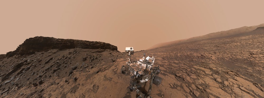 Curiosity прислал фотографии марсианских облаков